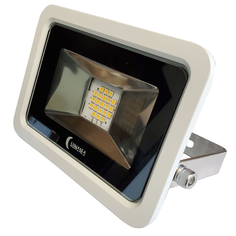 Projecteur LED ultra-plat Lunasea 10 W, 120 V CA uniquement, blanc froid, 1 200 lumens, 3 cordons - Boîtier blanc