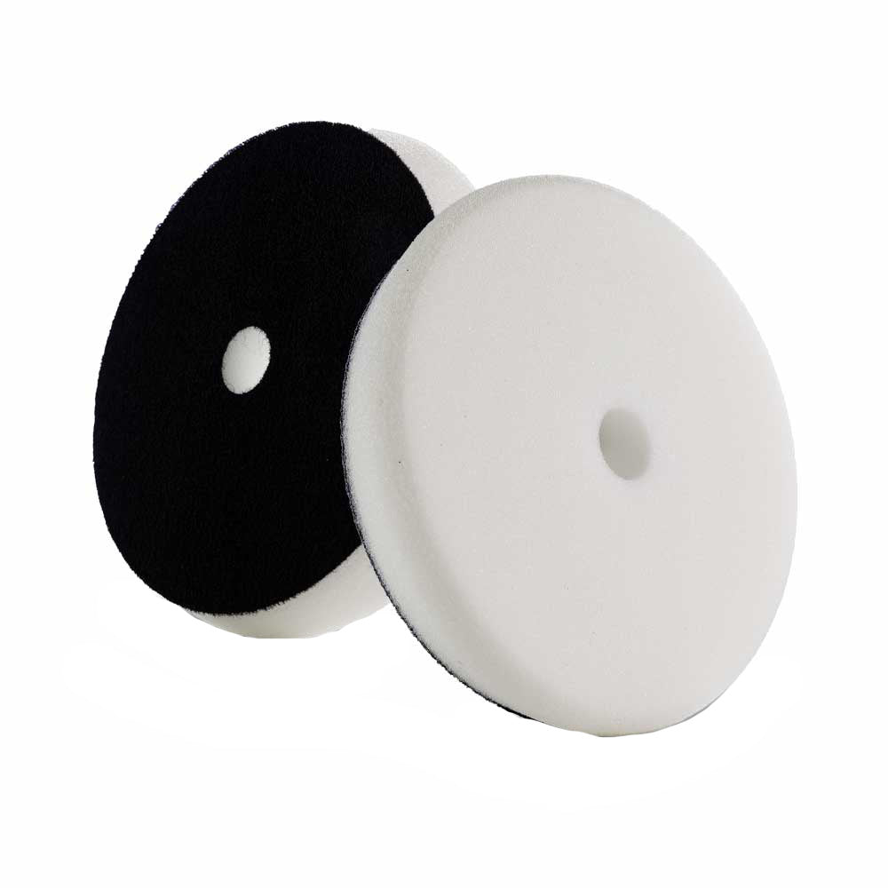 Lake Country Force White polishing pad, 6.5-inch diameter, used for car cleaning and polishing applications.