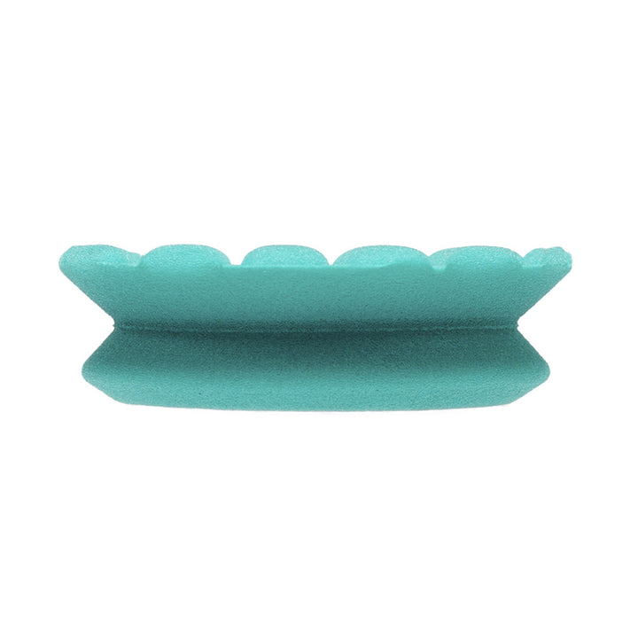 Lake Country ARC Teal Polishing Pads 3.5-inch, 2-pack, used for car detailing and polishing with cleaning tools.