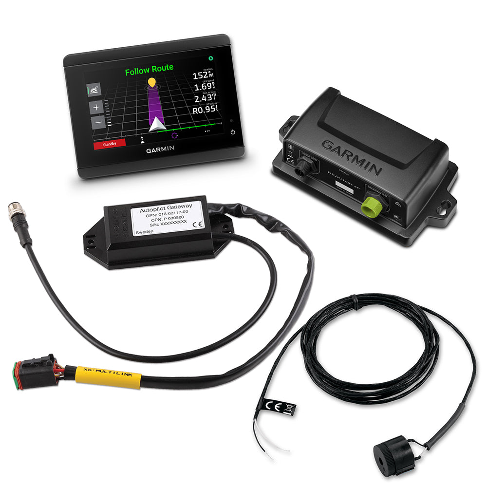 Garmin Reactor 40 steer-by-wire corepack with Yamaha Helm Master and GHC 50 autopilot instrument, displayed on a boat helm.