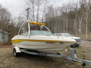 2006 Chaparral 190 SSI with Trailer - Bowrider [Power Boat]