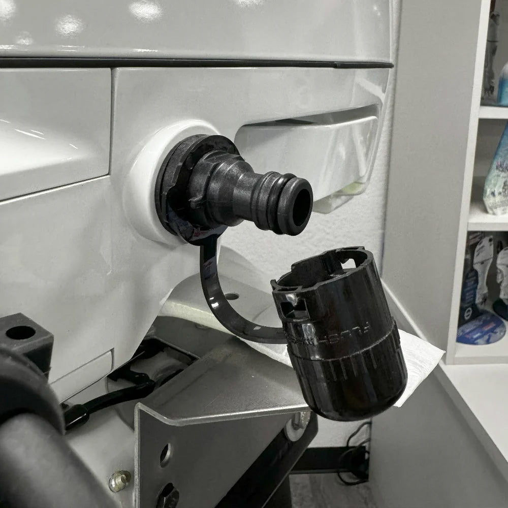 Flushmaster Flush Port Quick Connect kit for Suzuki outboards, used to easily flush the engine for maintenance.