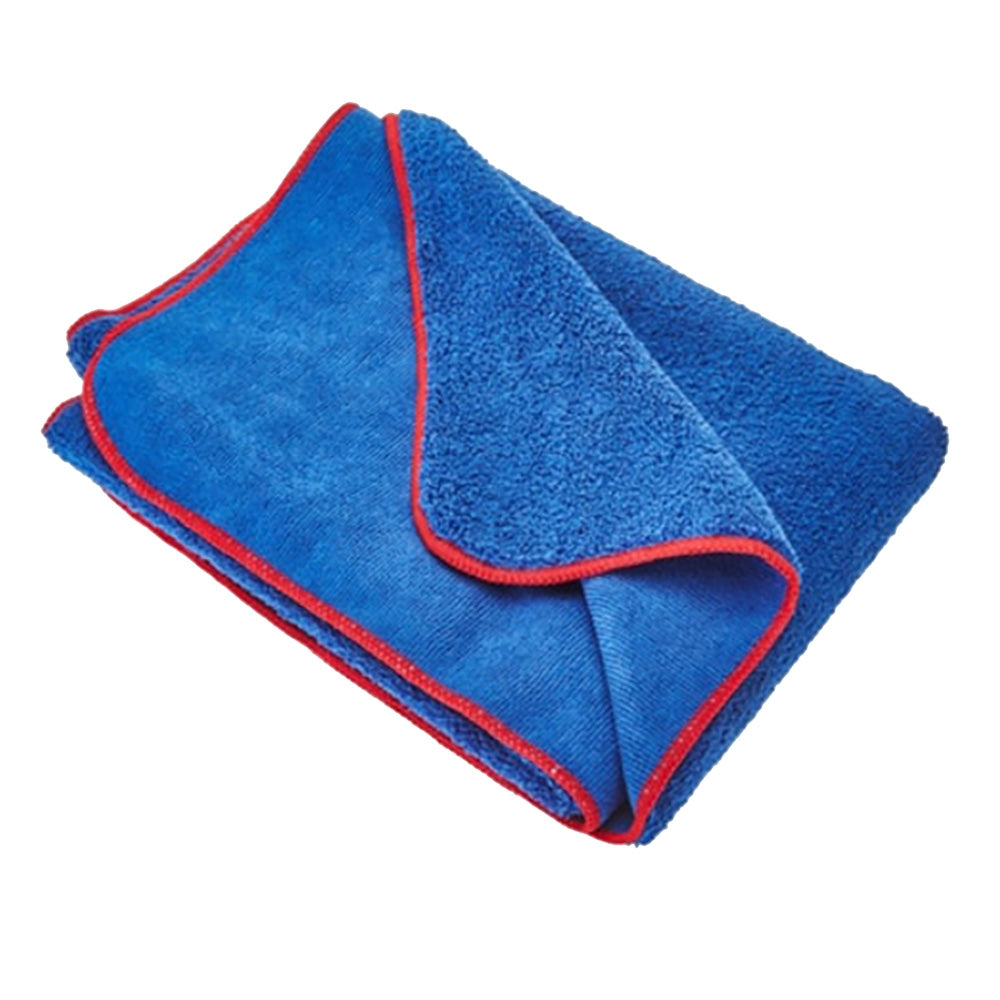 Gtechniq MF2 Zero Scratch microfiber drying towel for cleaning, shown folded with soft, plush microfiber material.