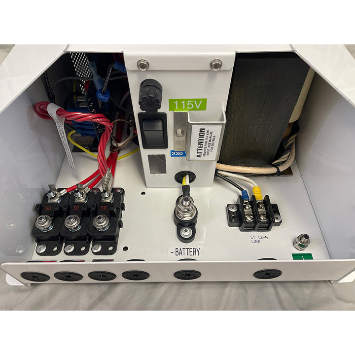 Sentry marine battery charger with 3 banks, 115/230V input, 24V DC, 40A, designed for boat battery charging applications