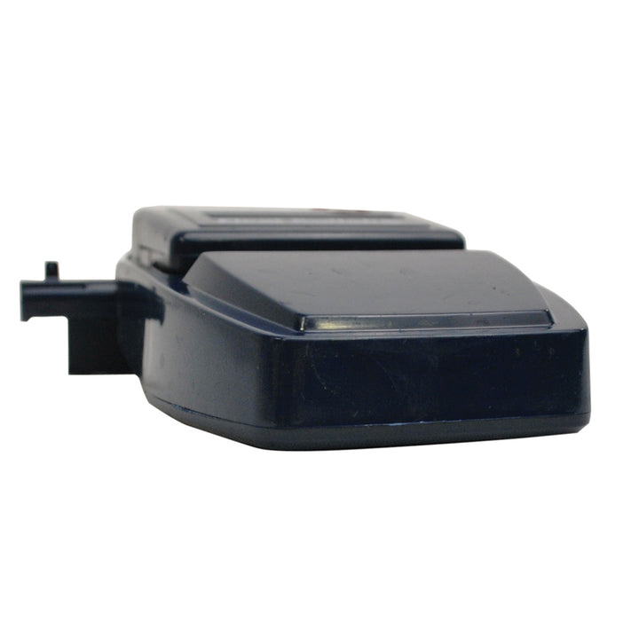 Attwood Marine automatic float switch for bilge pumps, 12V and 24V, with durable design for marine bilge water management.