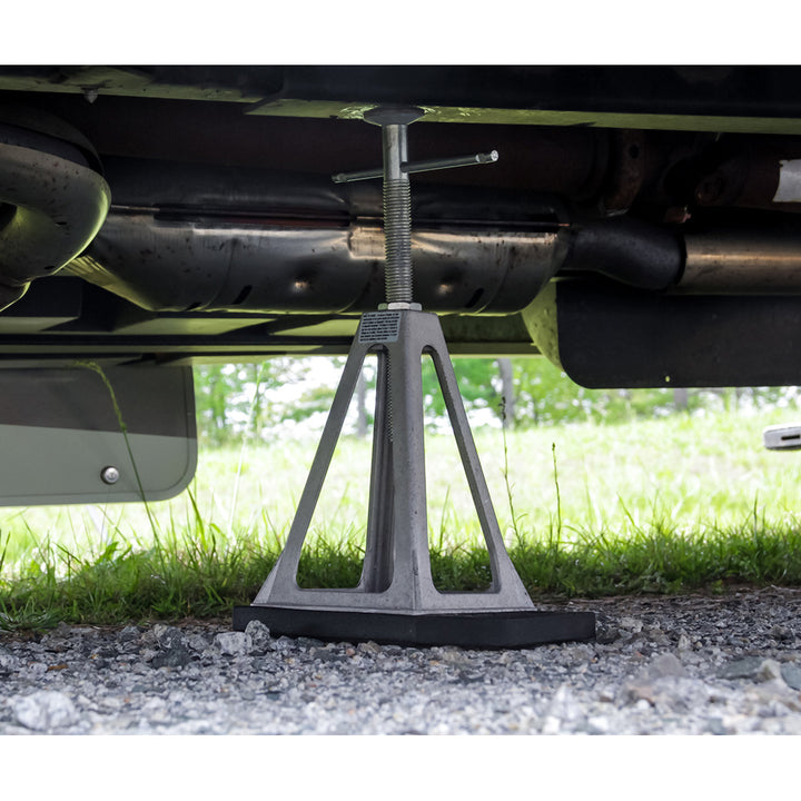 Set of four Camco rubber stabilizer jack pads measuring 6.2 by 6.2 inches for hitches and RV stabilizing accessories.