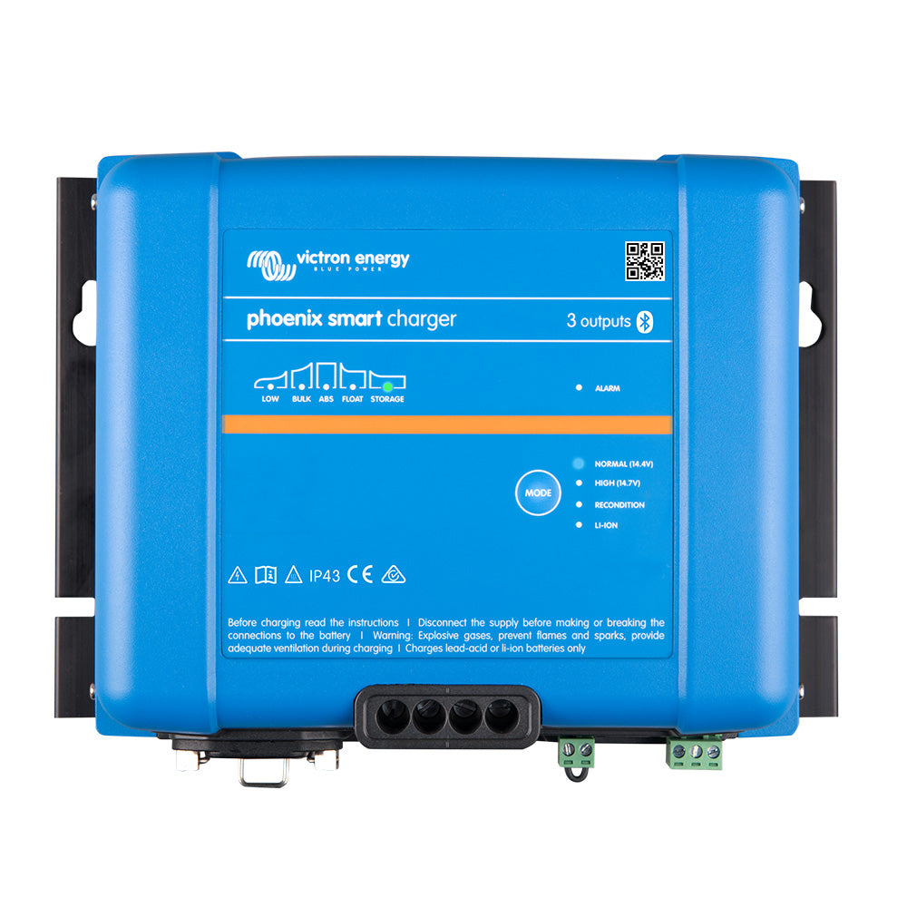Victron Energy Phoenix Smart IP43 Battery Charger 24/25 with 120-240VAC input and 5-15P mains cord connection.