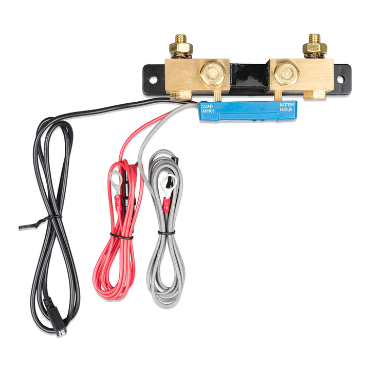 Victron SmartShunt 1000A/50MV IP65 Bluetooth battery monitor displaying digital readout and connection ports